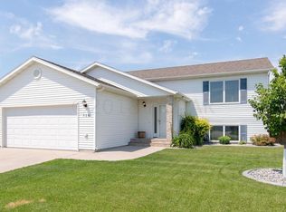 716 17th Ave W, West Fargo, ND 58078
