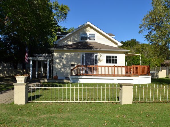 609 Banning Ave