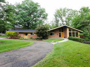 406 Compton Rd, Cincinnati, OH 45215