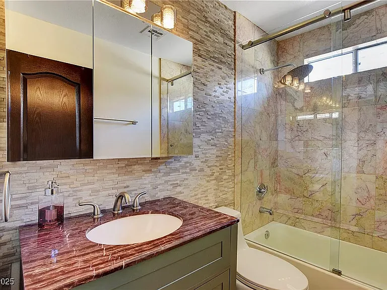 3541 Winter Wren St — Photo 33