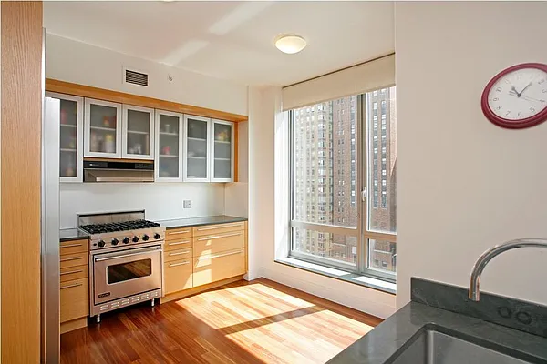 Sold by Corcoran | media 5