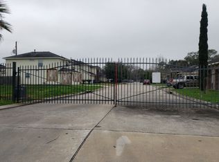 226 N Native Ln, Houston, TX 77022