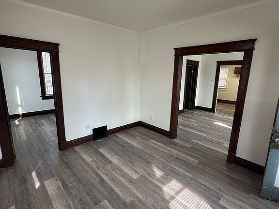 3rd image of 1461 10th St #1461