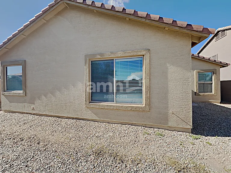 17211 W Watkins St — Photo 21