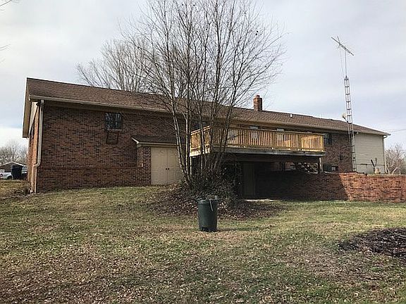 Compressor ext. closet(9x3)