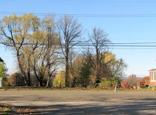 1322 W Grandview Blvd, Erie, PA 16509