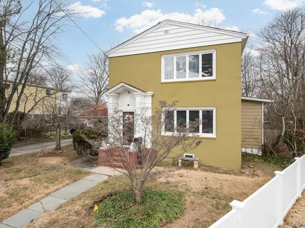 140 Park Avenue, Roosevelt, NY 11575