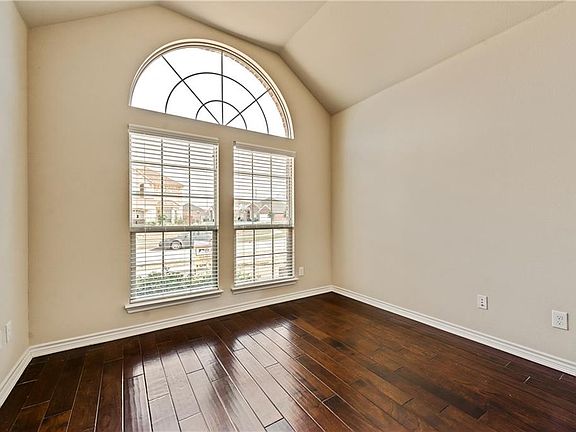 5th image of 1005 Shearwater Ln
