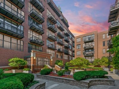333 W Hubbard St APT 1004, Chicago, IL, 60654