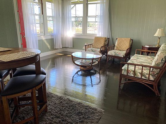 Original hardwood floors 