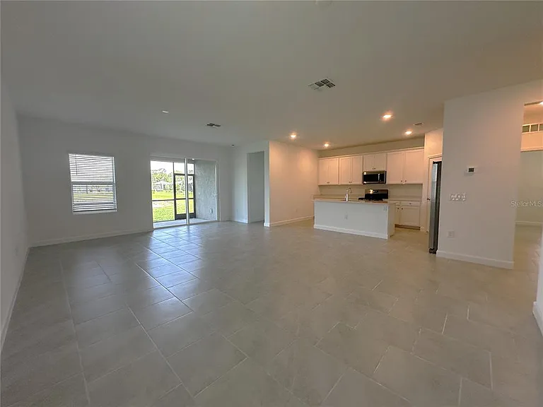 11402 Willowleaf Blvd — Photo 3