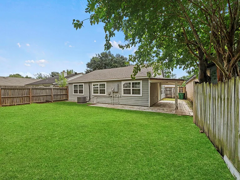 7535 Log Cradle Dr — Photo 15