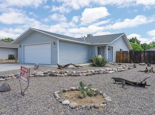 1404 Elizabeth St, Bloomfield, NM 87413