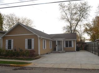 107 N Front St, Syracuse, IN 46567