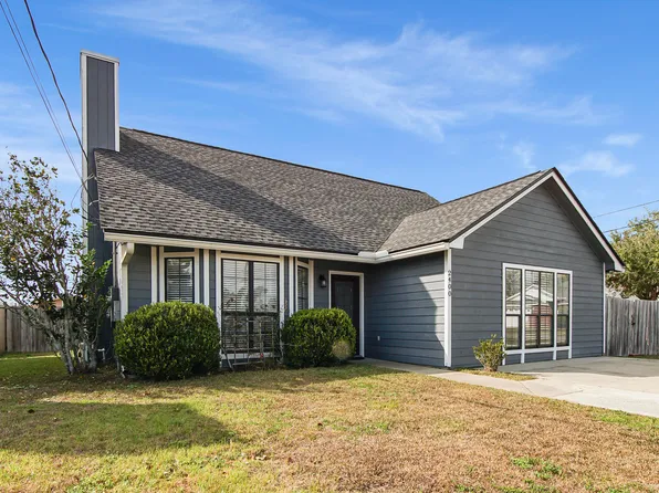 2400 Jason Dr, Lynn Haven, FL 32444