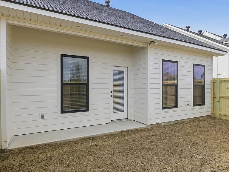 Camellia Grove Townhomes — Photo 27