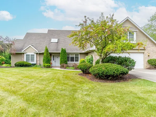 4522 Wyndemere Ln, Fort Wayne, IN 46835