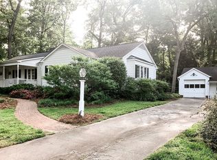 404 Ragsdale Rd, Jamestown, NC 27282