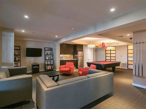 3rd image of 500 4th Ave APT 12C