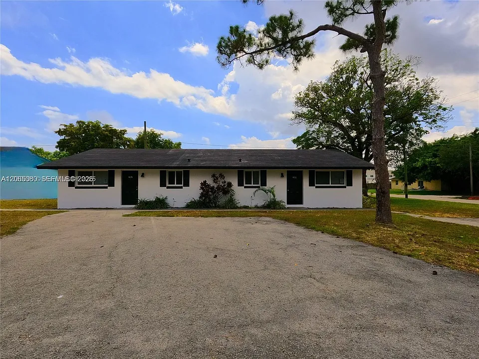 4906 Serafica Dr #7