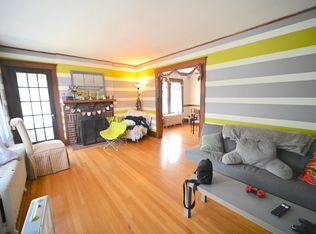 665 Hammond St #2, Chestnut Hill, MA 02467
