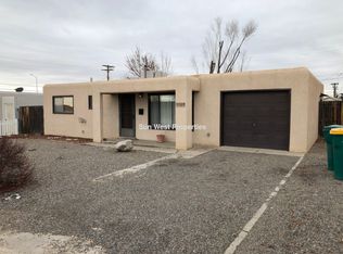 2009 Smith Ln, Farmington, NM 87401