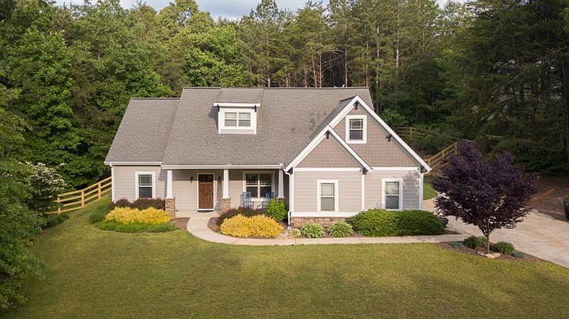 1st image of 136 Candler Ln