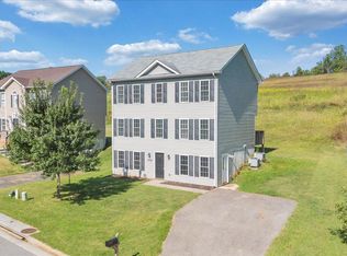 416 Old Fort Rd, Rocky Mount, VA 24151