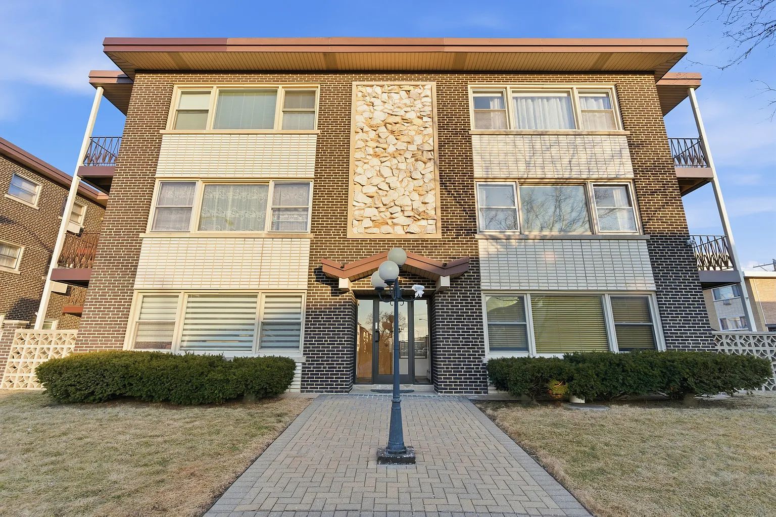 3001 Paris Ave APT 207 photo 1