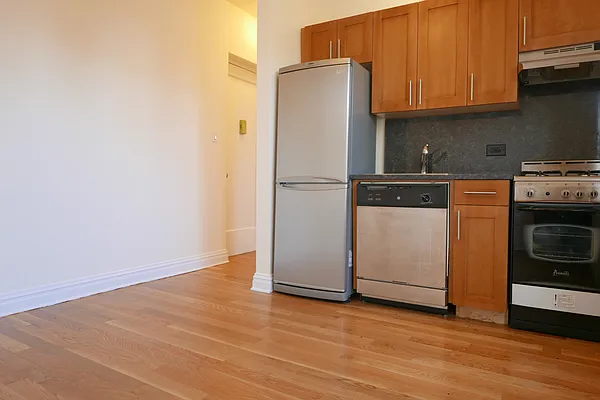 Rented by JK Dansar Corp | media 13