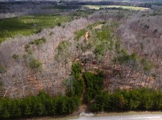 15 Grandview Bluff Rd, Spencer, TN 38585