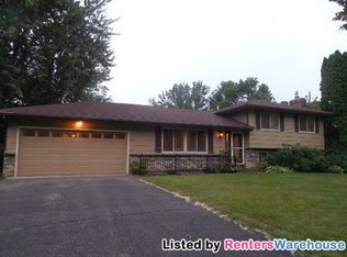 1102 127th Ave NE, Blaine, MN 55434