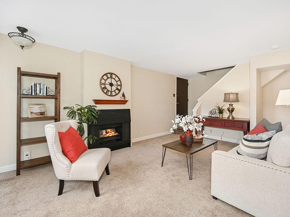 1st image of 1812 Cole Ave APT 4