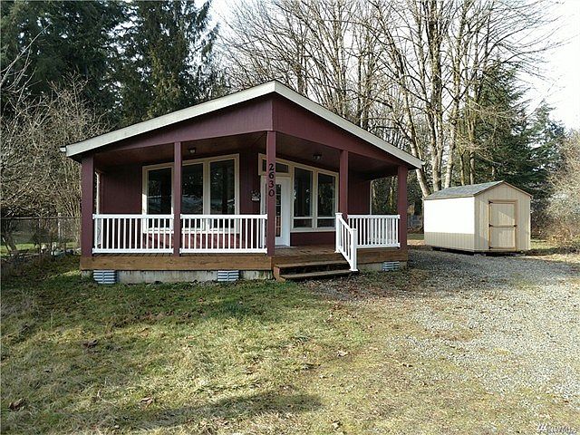 Sweet Cul-de-Sac location in Scott Lake, just across from the lake, park & tennis courts.  Tumwater Schools, too!