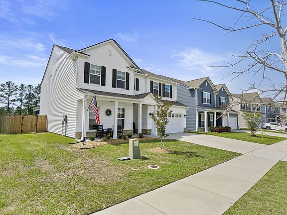3rd image of 185 Hayworth Rd