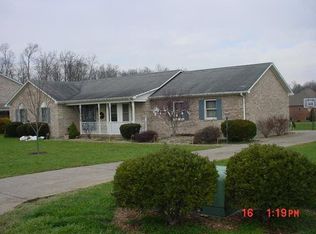 3072 Deerfield Dr NE, Corydon, IN 47112