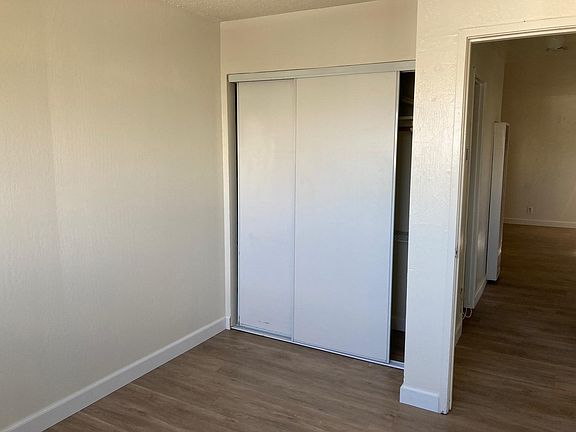 5th image of 870 Grove St #107