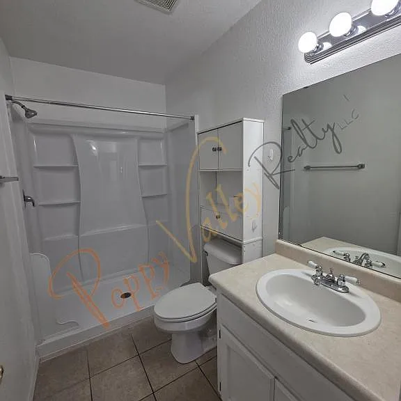 1811 Motor Ave — Photo 9