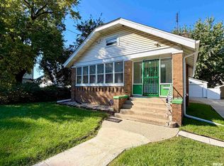 1411 N Douglas St, Peoria, IL 61606