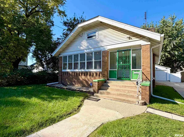 1411 N Douglas St, Peoria, IL 61606