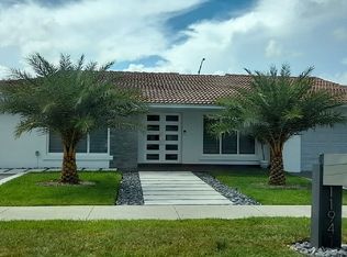 11941 SW 24th Ter, Miami, FL 33175