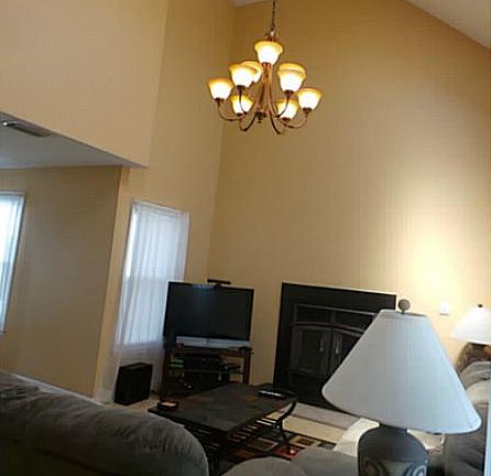 5th image of 612 Birchridge Ct