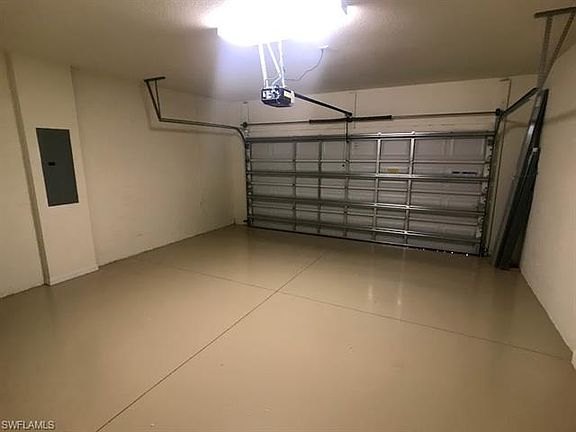 5th image of 9583 Albero Ct