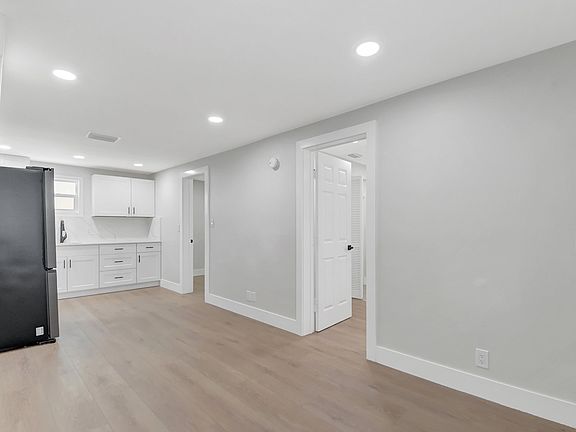 5th image of 4712 Garden Ave #2