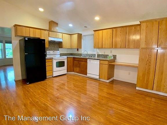 5th image of 1401 SE 189th Pl