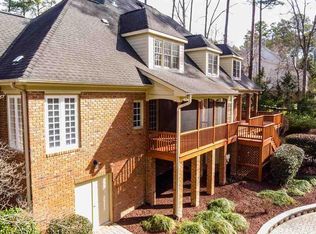 4805 Greenbreeze Ln, Holly Springs, NC 27540