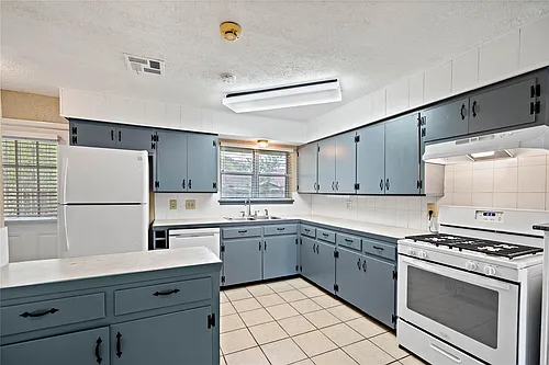 4310 Ebbtide Dr Photo 1