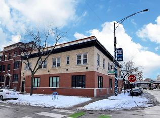 1101 W Granville Ave #103, Chicago, IL 60660