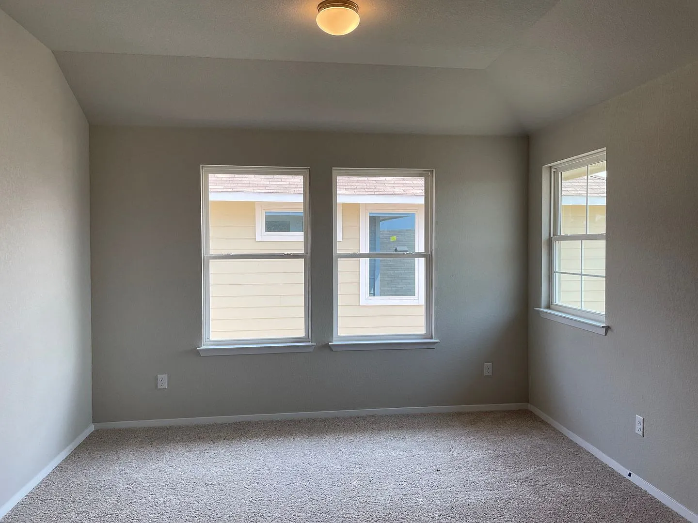 3-Bedroom House for Lease in Maxwell — Photo 2
