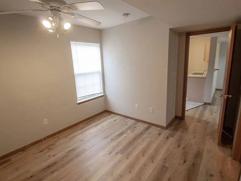 1516-1518 Citadel Dr — Photo 13